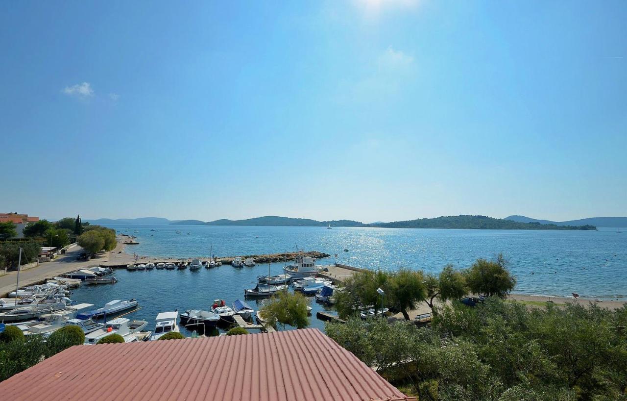 Apartments Nada Seaview Водице Екстер'єр фото