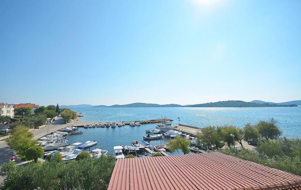 Apartments Nada Seaview Водице Екстер'єр фото
